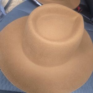 GIGI PIP Women's Tan Hat